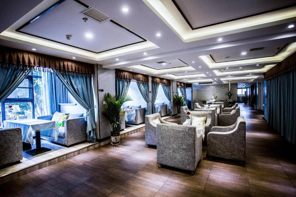 Xana Lite Xichang Hangtian Avenue Branch Exterior photo